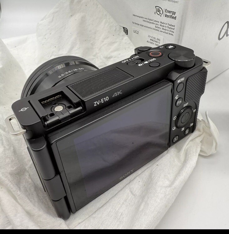 Sony Alpha ZVE10 Kit Mirrorless Vlog Camera with 1650mm Lens Open