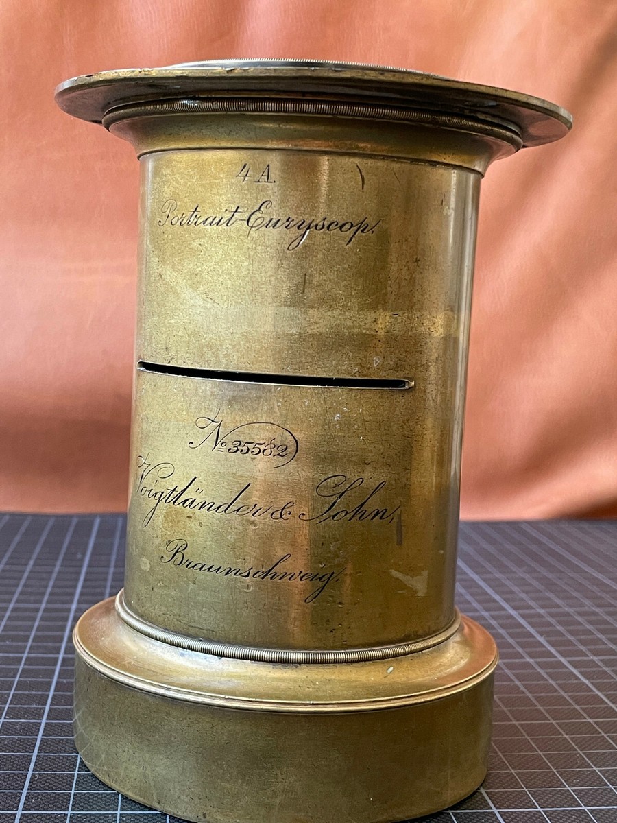 Voigtländer & Sohn Portrait-Euryscop - 1888 - Series III - 4A