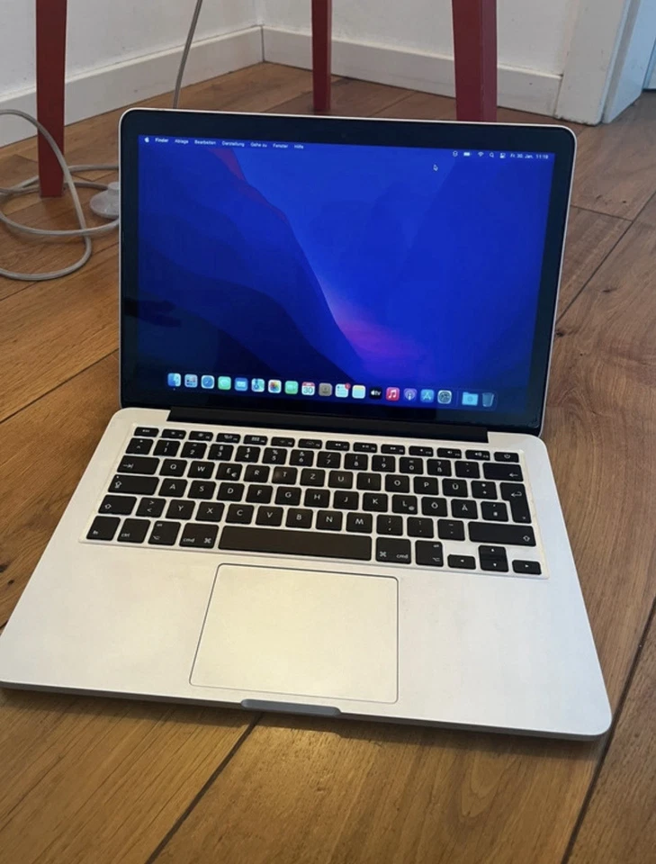 Apple MacBook Pro 13" 2015 · i5 · 16GB · 251GB, Foto 2 von 5