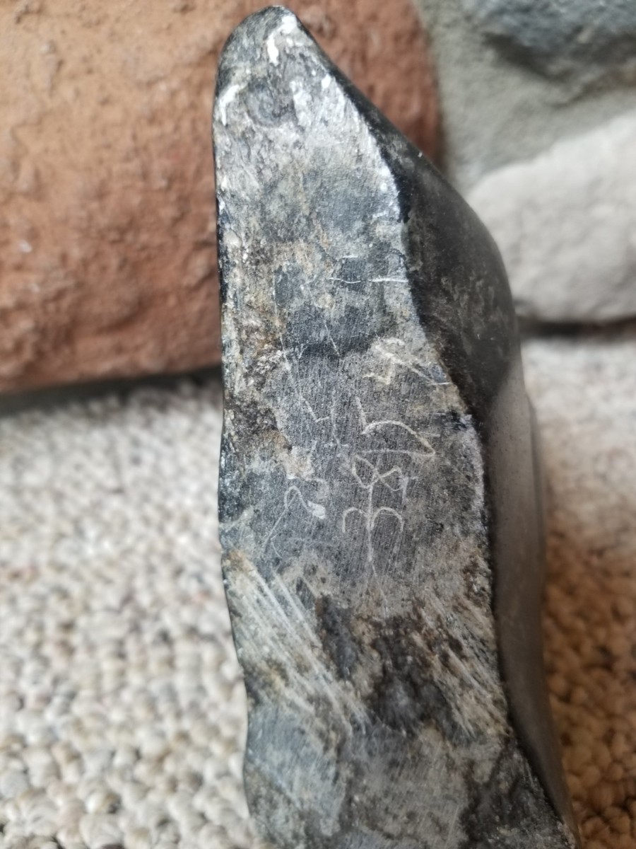 Authentic Inuit Art Eskimo Seal Stone Carving Signed Base Alaskan