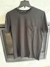 Kenneth Cole Small Black Mobility Knit Pocket T-Shirt Super Soft Flex UPF 50 