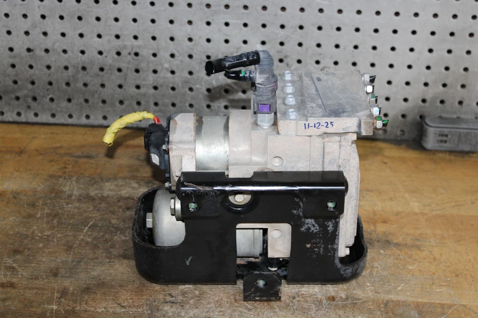2008 Tahoe Yukon HYBRID ABS Pump Antilock Brake Anti Lock Assembly Booster Foto 2 de 4
