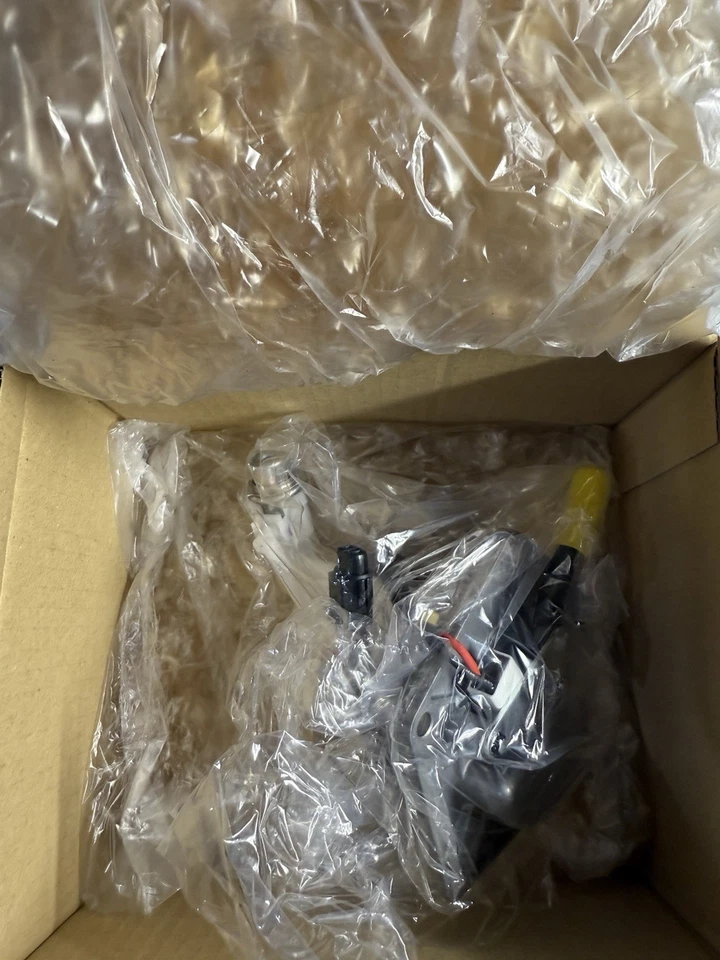 Bomba de injeção de combustível Kawasaki KX250f 49040-0795 - Imagem 3 de 4