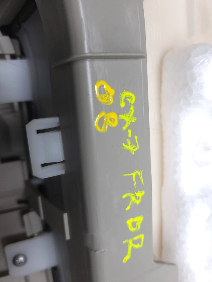 Painel de porta traseiro Mazda CX-7 2007 - 2012 acabamento esquerdo do lado do motorista fabricante de equipamento original - Imagem 2 de 4