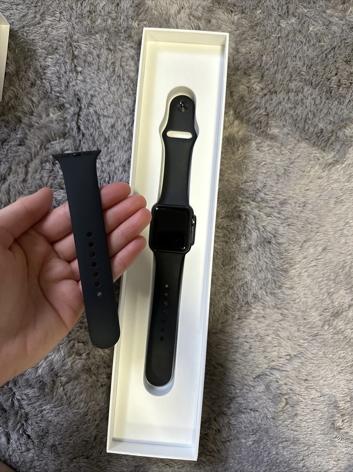 Apple Watch Series 3, Foto 2 von 5