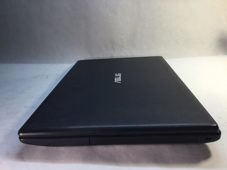 ASUS UX31A 13" Laptop Intel Core i5 3rd Gen.- DOES NOT POWER ON-  MZ - Image 3 of 4