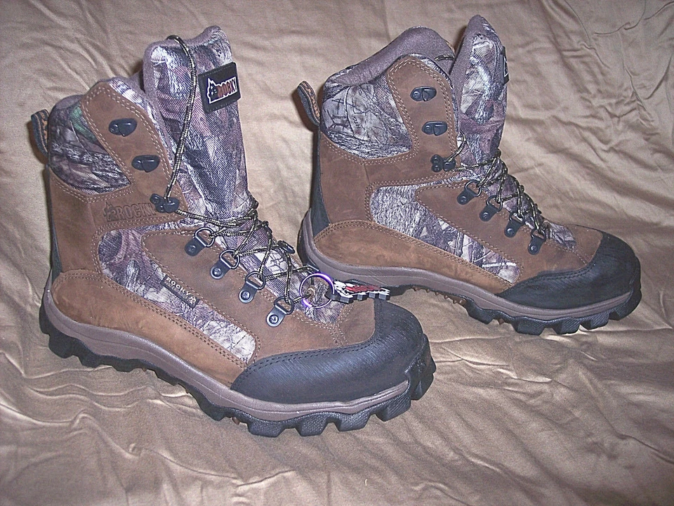 Rocky Waterproof Boots Camo Hunting Boots Mens Sz 9 Wide Insulated Boots 800 Gr. - Image 3 of 4