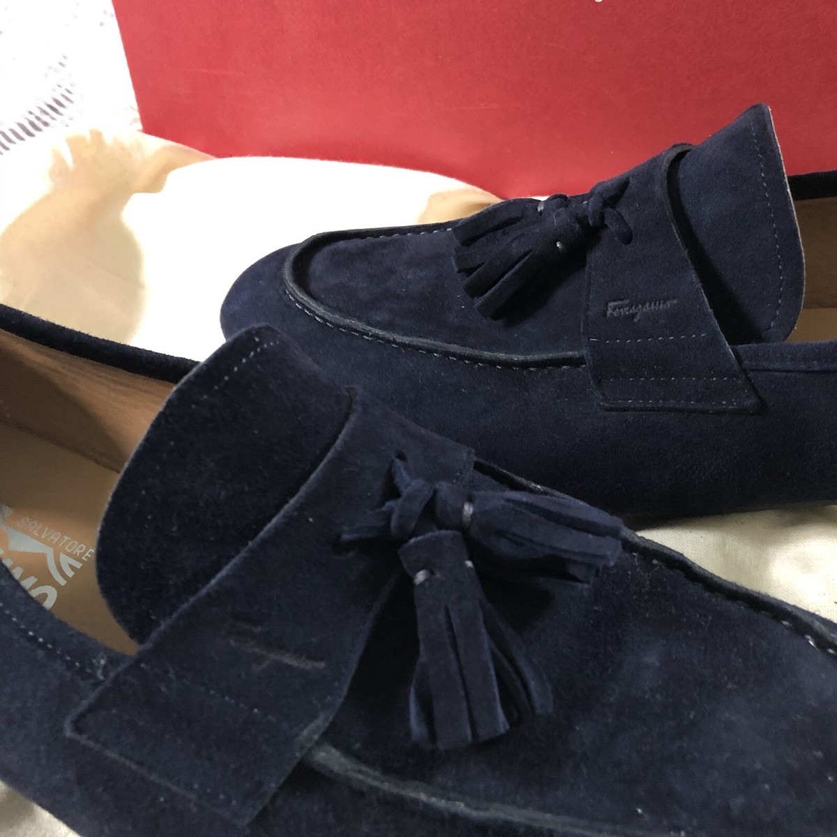 GENTLY USED! $560 Size 8 Salvatore Ferragamo Napa Suede  display picture 1