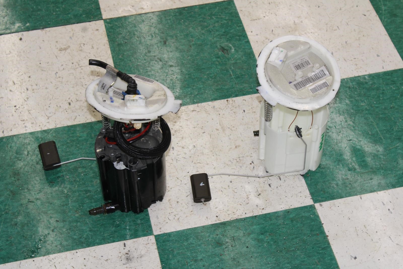 14-20 Ghibli 3.0L OEM Engine Gas Gas LH RH Fuel Pump Assembly Pair 2X WTY OE WTY