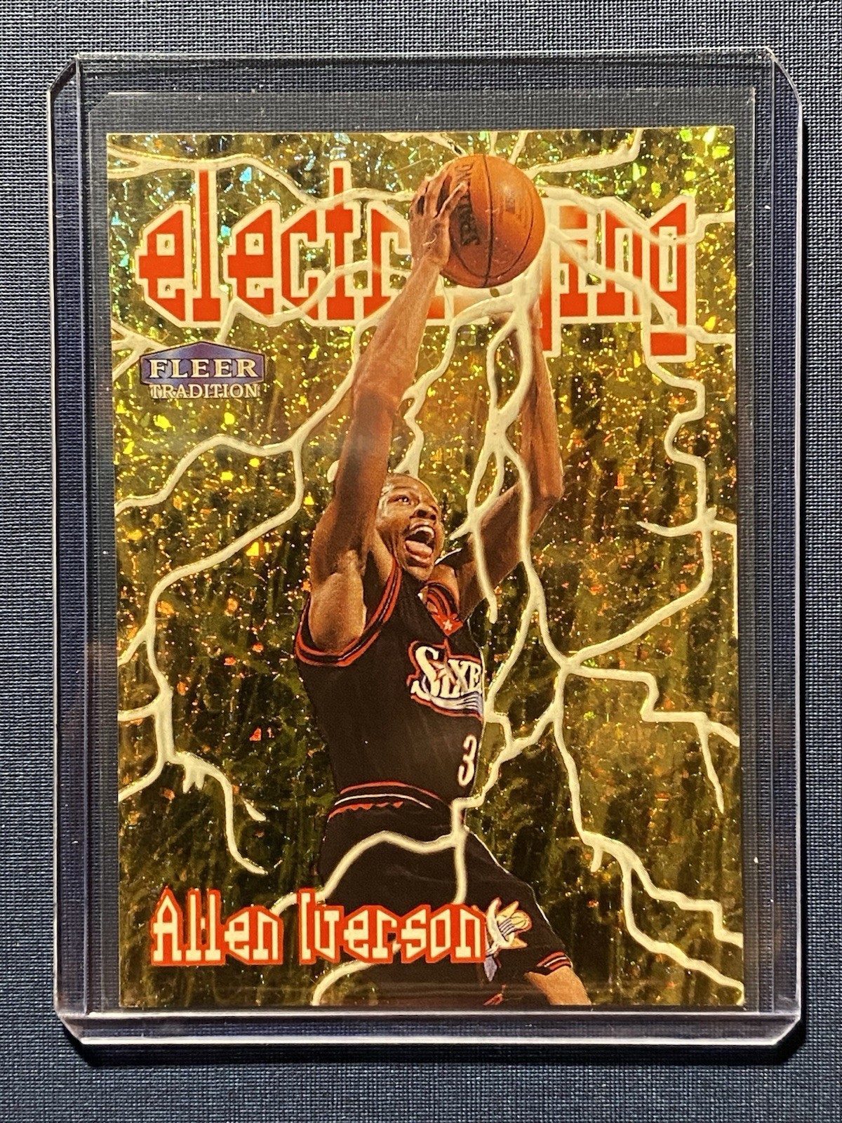 1998-99 Fleer Tradition ELECTRIFYING #5 Allen Iverson Insert 76ers HOF Rare Hot!