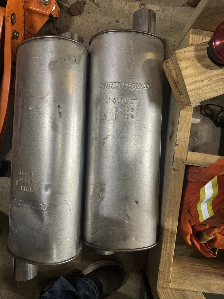 Exhaust Muffler-Quiet-Flow SS Walker 21565 - Image 2 of 3