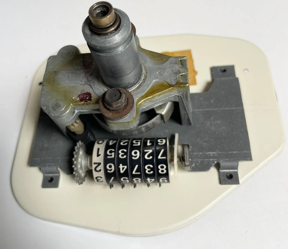 老式 1969 - 1970 年福特野马原始设备制造商速度计 - 用于零件或维修 — 第 4/4 张图片