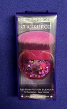 Real Techniques Enchanted Passion Potion Foundation and Contour Blender Brush