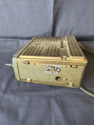 Old Car Radio type A-12 Vacuum Tubes for Volga GAZ-21 Blaupunkt copy USSR 1963 - Picture 2 of 7