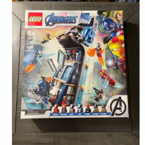 Avengers tower 2025 battle set