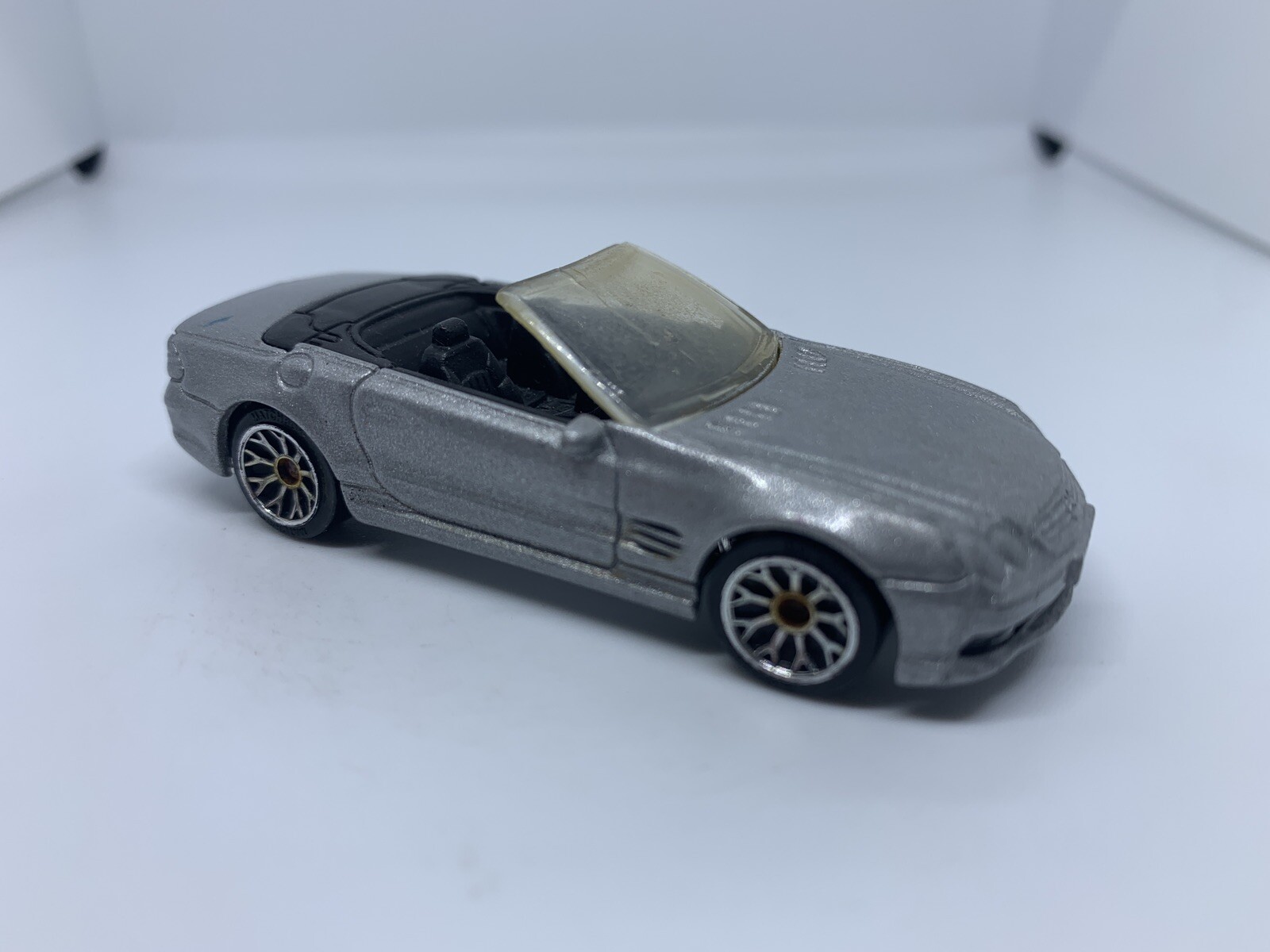 Picture 1 of 3