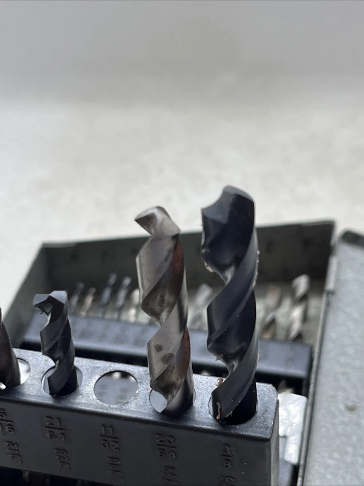 佛蒙特州美国 29 件金属钻头指数套装 1/16 英寸至 1/2 英寸 1/64 缺少 1 位 — 第 4/4 张图片