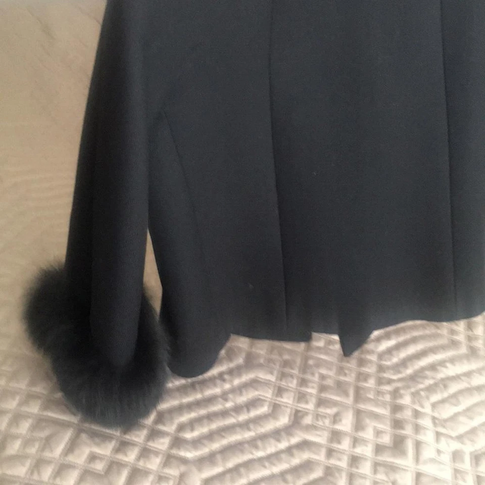 MARELLA Elegante Chaqueta con Piel de Zorro Foto 4 de 4