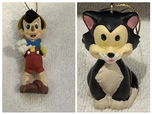 Disney Storybook Ornament Pinocchio & Figaro the Cat Christmas Storybook No Box
