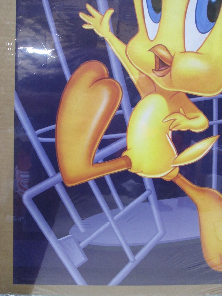 Fwee at Wast Vintage Looney tunes character tweety 1997 poster