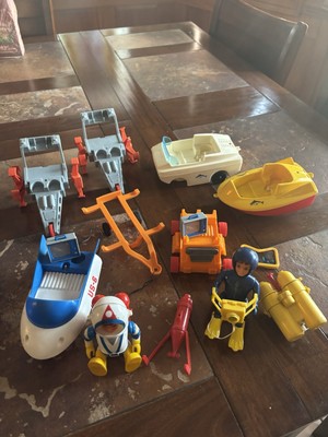 1968 Eldon Billy Blastoff & 1969 ROBBIE ROBOT plus SPACE & SEA Accessories!!