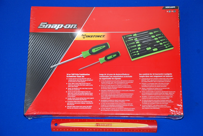 #ad Snap on NEW 16 Pc Green Soft Grip Combo Screwdriver Set with PRO FI Foam Holder $407.70