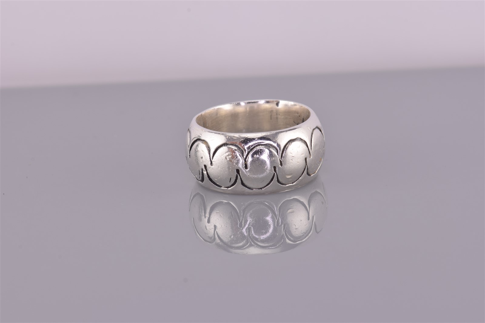 Sterling Silver 9mm Rounded Solid Over Under Carv… - image 6