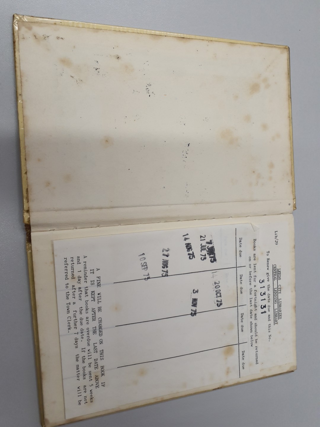  FOOTPATHS OF LEEDS A GUIDE  40 PAGE BOOKLET Ramblers  Association Ex Library