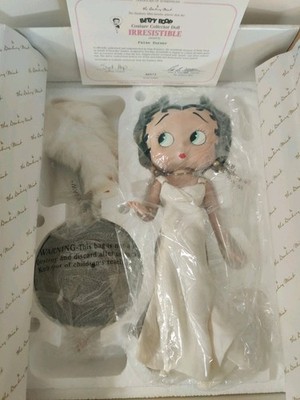 【期間限定価格】Betty Boop ウェディングドール プレミアムコレクション Danbury Mint Betty Boop Porcelain Doll “Irresistible” by Syd Hap