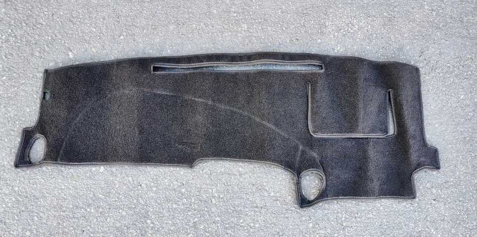 Exact Fit Front Seat Covers Including Dash Cover 2003-2008 Toyota Matrix T770H8 - Image 3 of 4