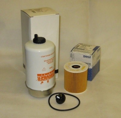 Land Rover Defender 2.2L/2.4L TDCi Oil Filter & Fuel Filter Set 2007 - 2013