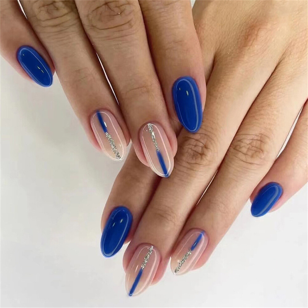 what color nail polish looks good with navy blue dress What Color Nail Polish With Navy Blue Dress?