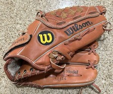 Wilson Signature Model A2124 George Brett Baseball Glove Mitt RHT EUC