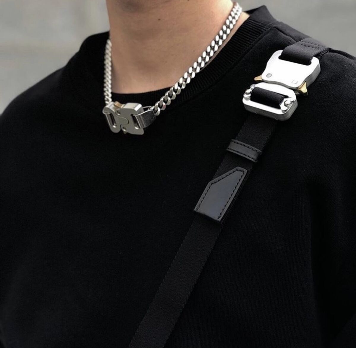 Gold Silver Chain 1017 ALYX 9SM Colored Links Buckle Gold Silver Chain 1017 ALYX 9SM Colored Links Buckle