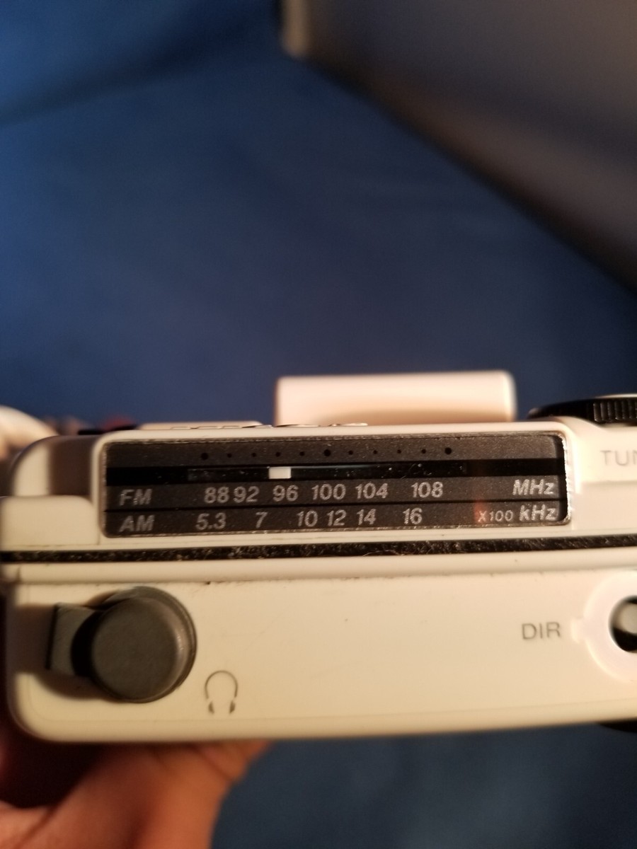 SONY ソニー WALKMAN WM-F107 ジャンク品 Rare Sony WM-F107 Solar Walkman - FM/AM Stereo Cassette Player | eBay