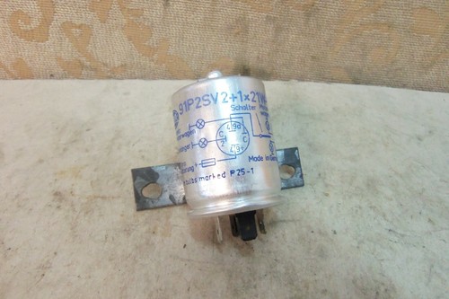 NOS HELLA 91P2SV 2+1x21W 12V Flasher Light Relay # 4NM 001 803-041