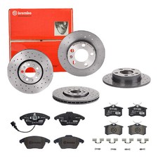 Brembo Bremsscheiben Xtra Line + Beläge Vorne + Hinten für Skoda Fabia 2 VW 