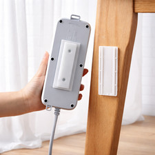 2 Wandhalterung selbstklebend Steckdosenleiste Halter Stecker