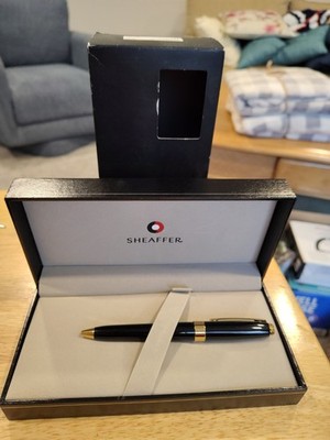 Sheaffer Prelude Signature Ball Point Pen Black Lacquer (E2917351) Gift Box NEW