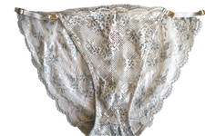.VICTORIA'S SECRET DREAM ANGELS ADJUSTABLE LACE STRING BIKINI PANTY L
