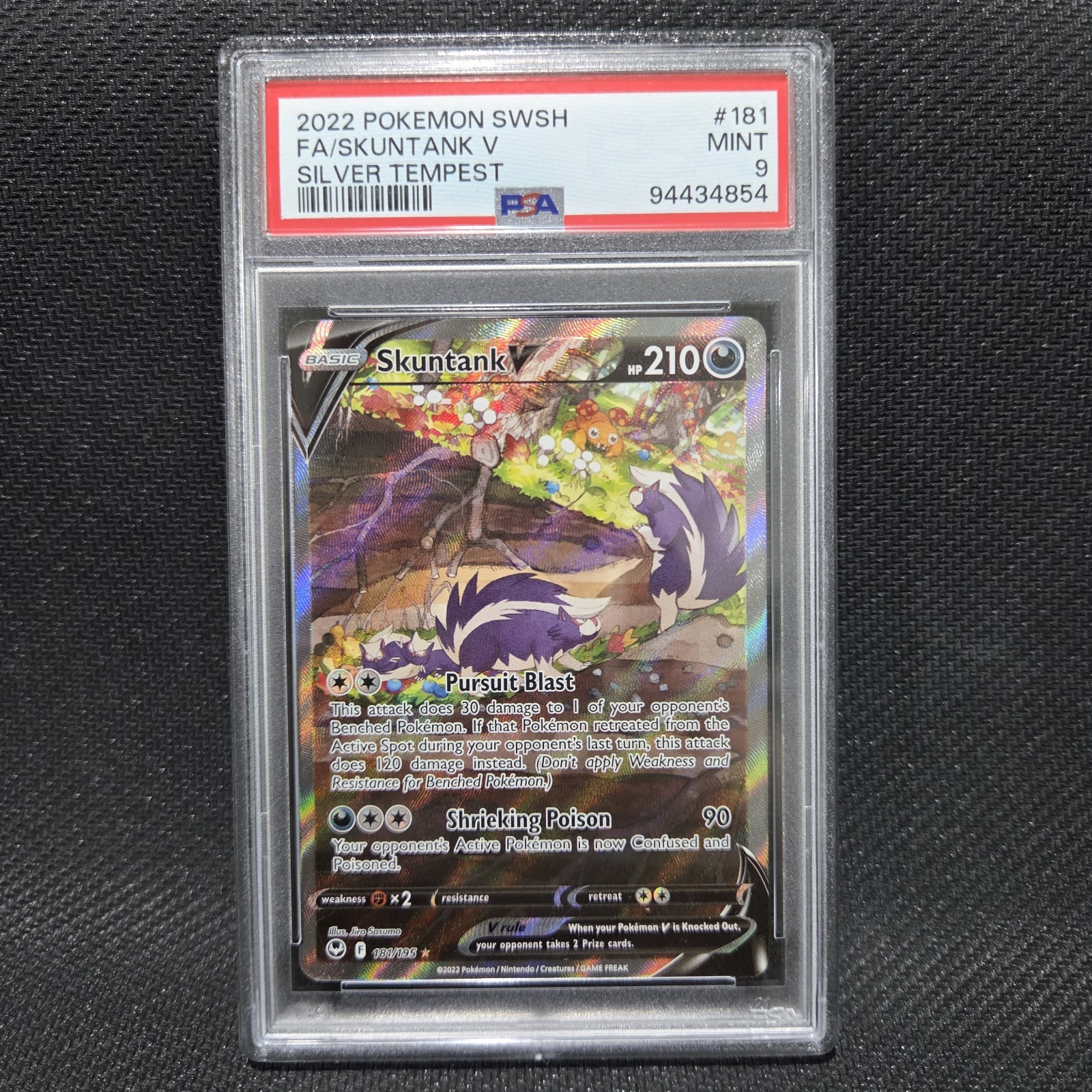 2022 Pokemon: SKUNTANK V 181/195 - [Alt Art] - [Silver Tempest] - Mint - PSA 9