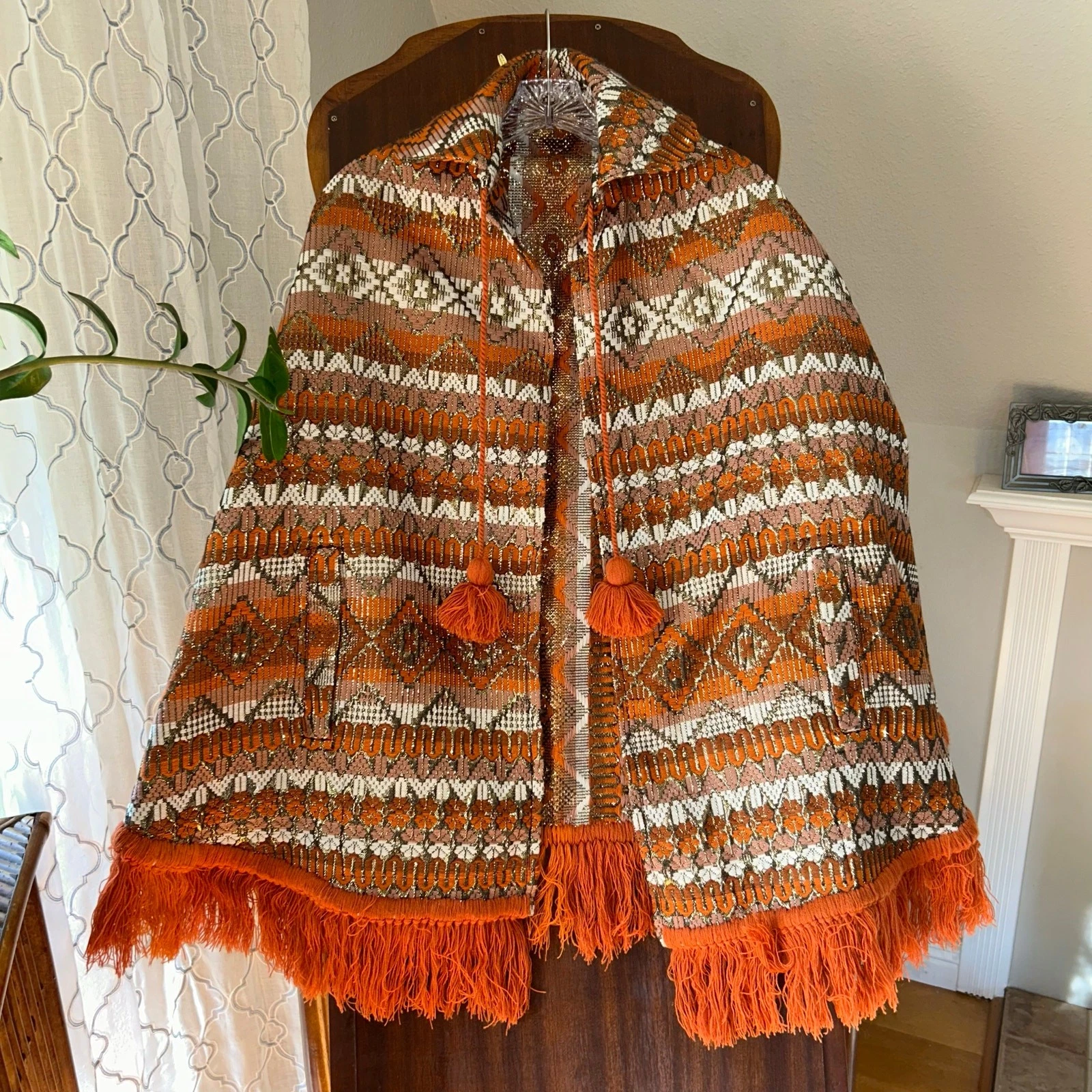 Vintage 1970s Guatemalan Poncho Cape w/ Fringe Burnt Orange One Size