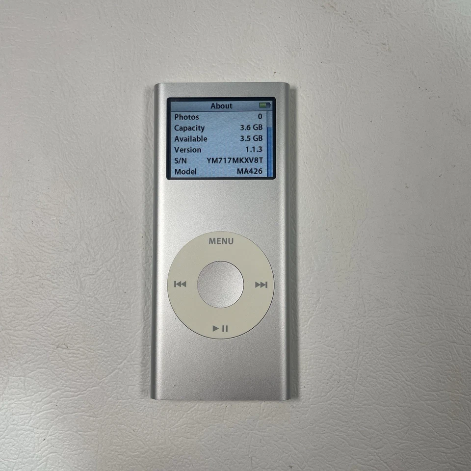 Apple iPod Nano 2nd Generation 4GB MP3 Player Silver A1199 Tested Working - Image 2 of 4