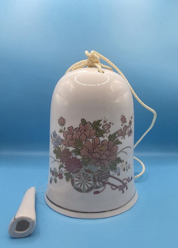1985 Floral Porcelain Wind Chime by Action Industries Indoor Outdoor Nature NiB