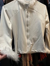 Jerry’s Skating World white fluffy jacket! Rhinestone detail on zipper! Youth L!