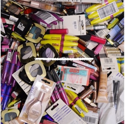 Lot Revendeur De Produits Divers, Articles Neufs Sous Emballage D'origine