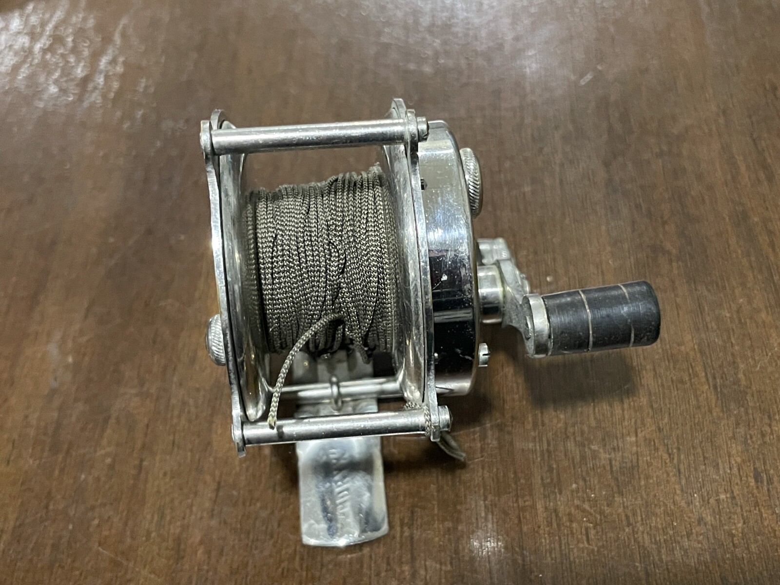 Vintage Hendryx 80yds Fishing Reel eBay