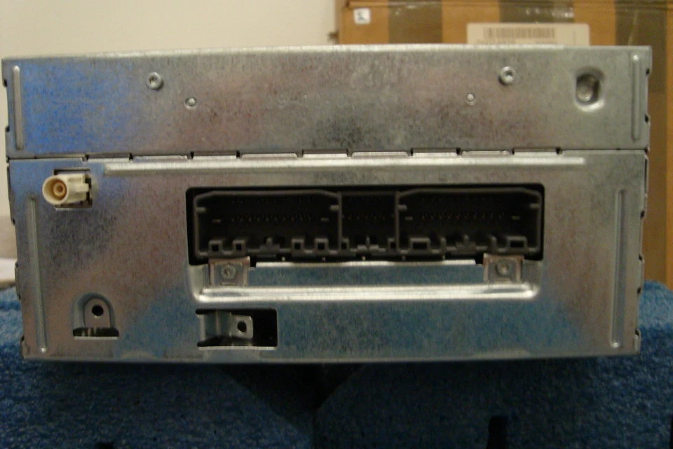 Chrysler/Jeep/ Dodge. Head Unit HARMAN  CD HDD MP3 P05064248AJ NTG4 REZ 1883909 - Image 2 of 4