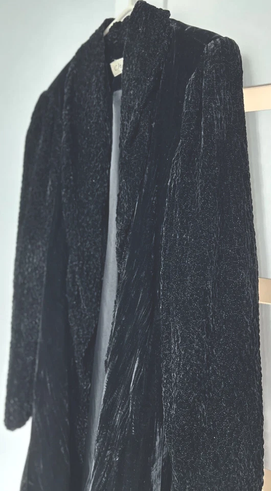 Chayes Vtg Black Velvet Swing Coat Jacket SZ S Faux Lamb Fur Long Sleeve Pockets - Image 2 of 4