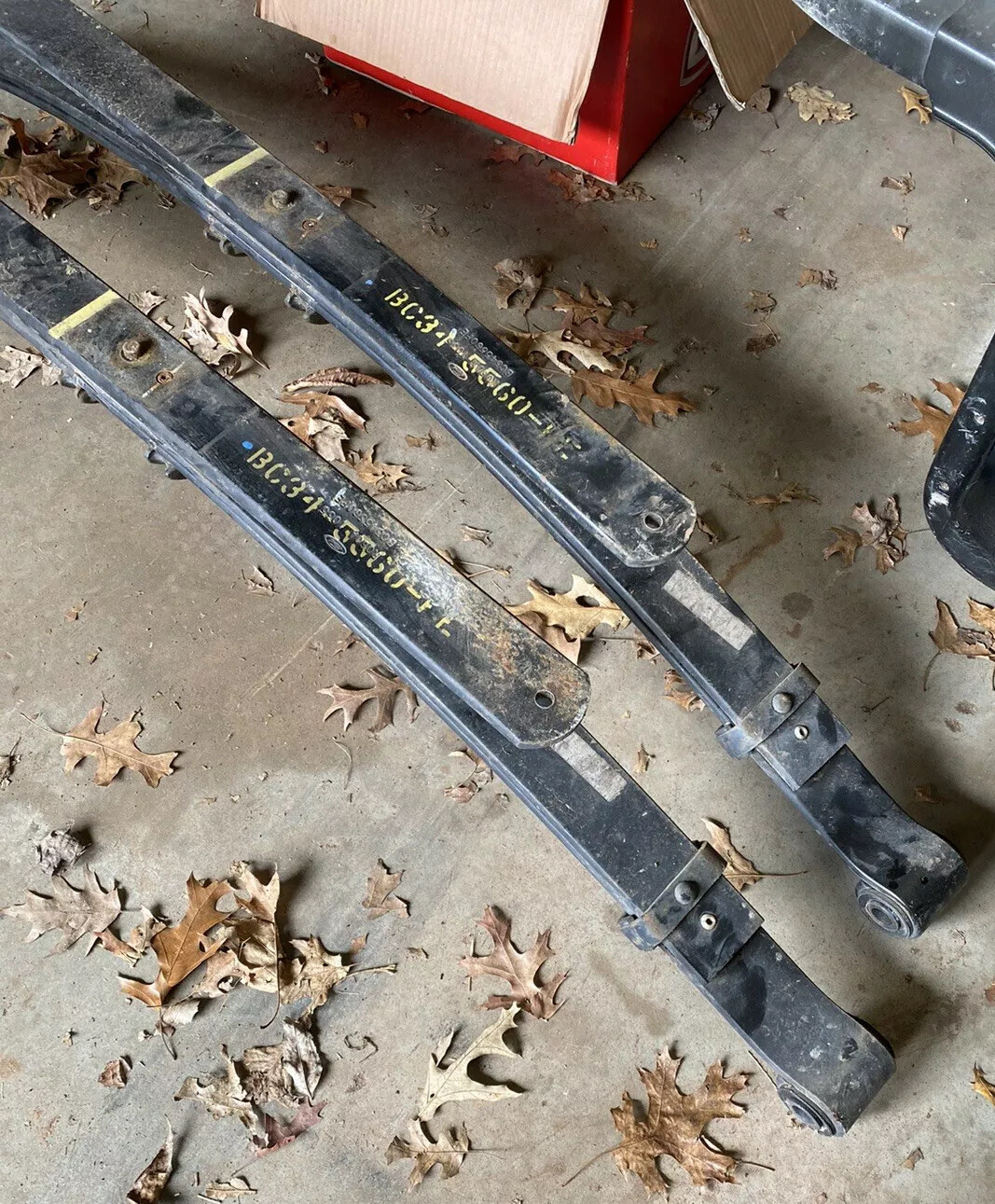 200820016 FORD F250 F350 SUPER DUTY REAR LEAF SPRING SET OEM BC345560